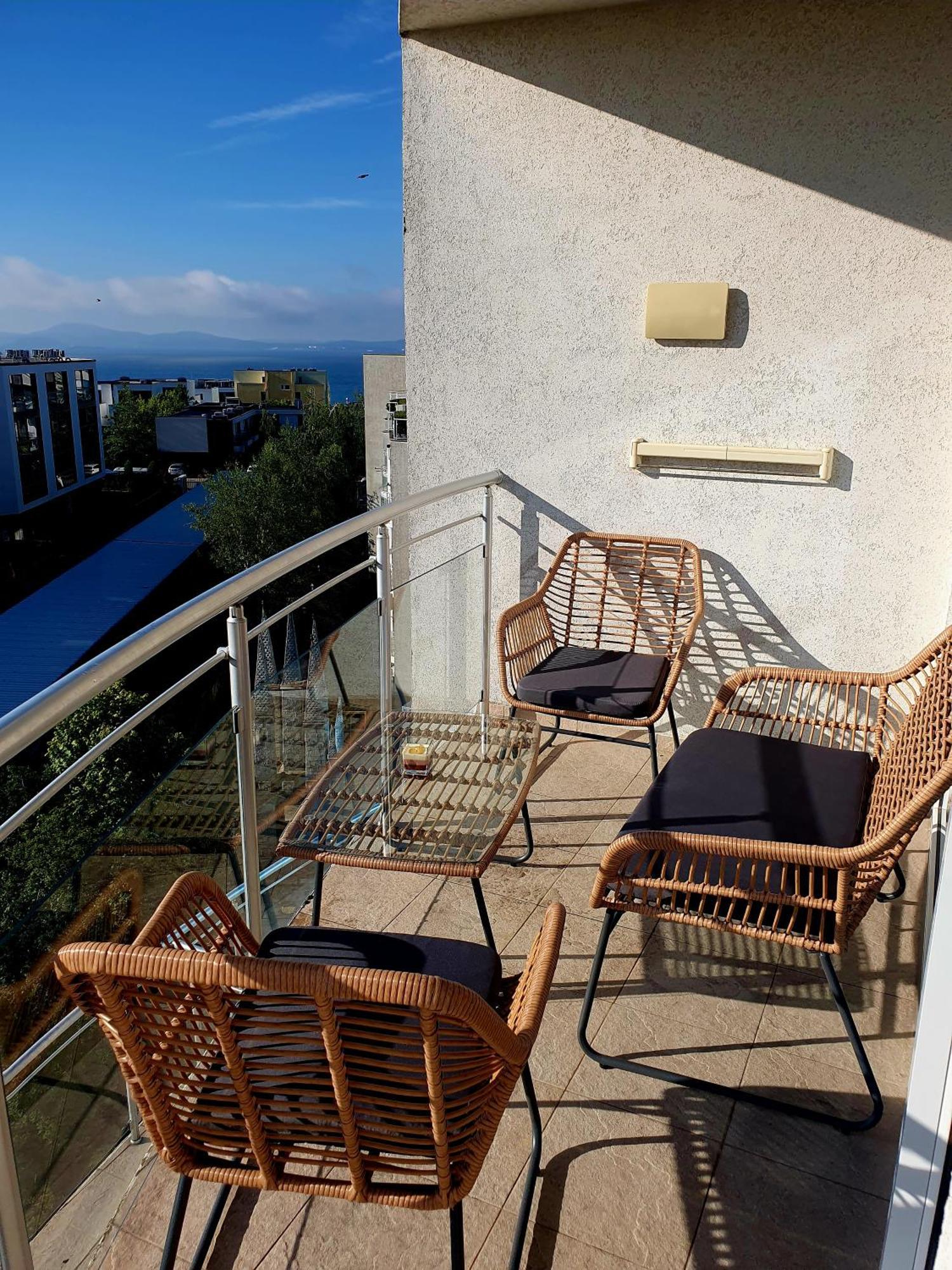 Elena'S Lux Aparthotel - Town & Sea View - Atlantis Spa Sarafovo Eksteriør billede